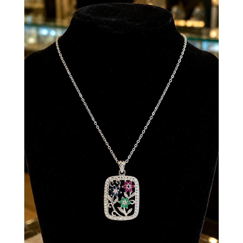 Vintage Floral Gemstone Pendant Necklace Sterling Silver Style